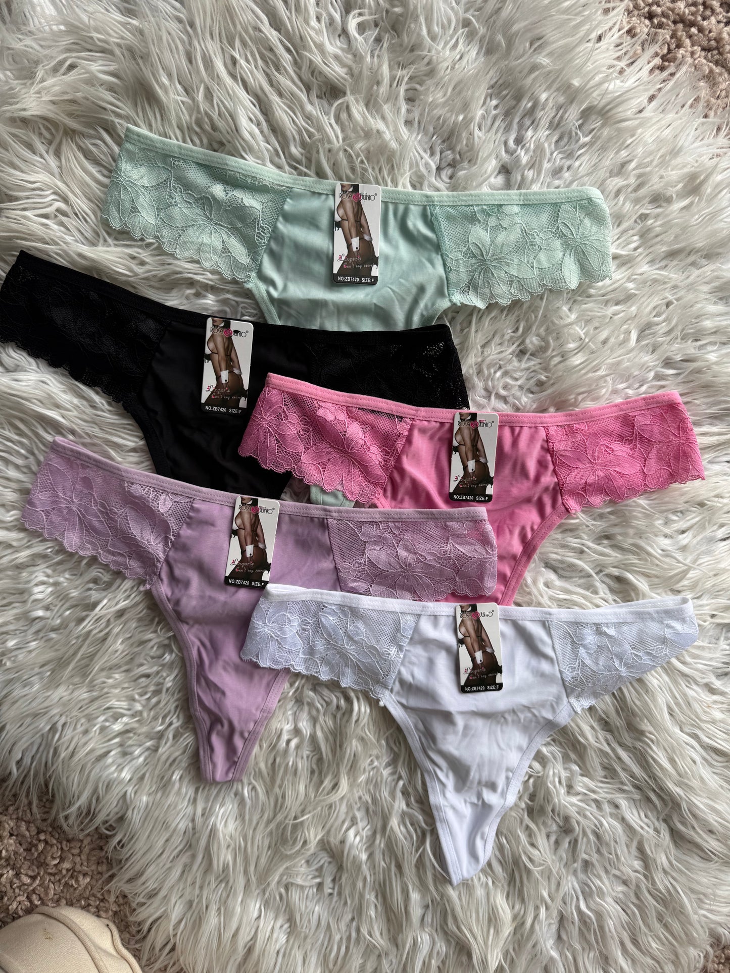 1. String Isia T.M