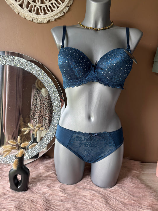 Bonnet B push up